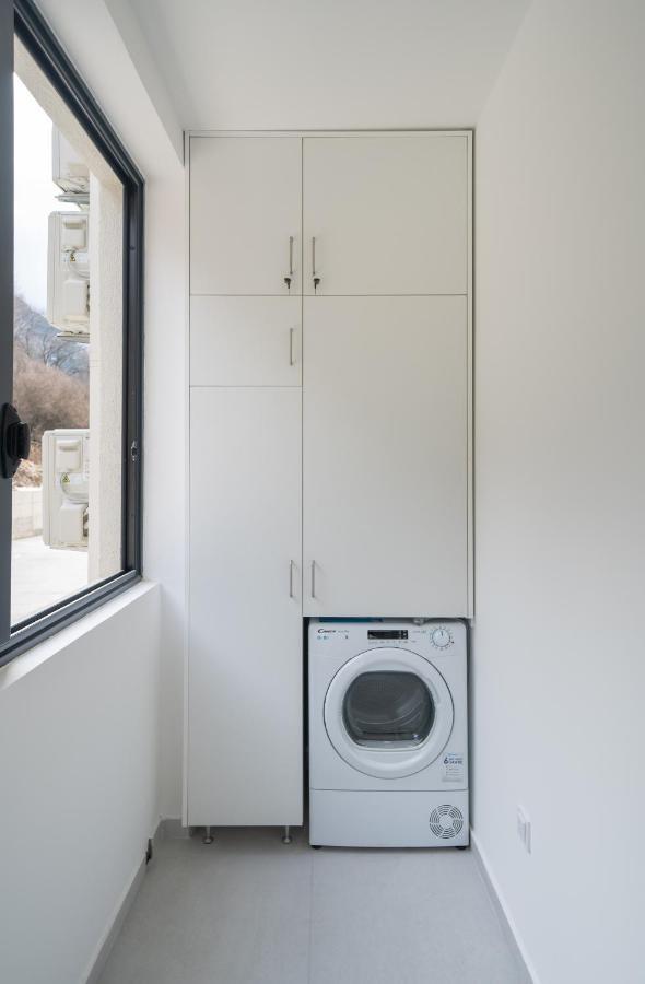 Apartment Adriana Kotor Luaran gambar